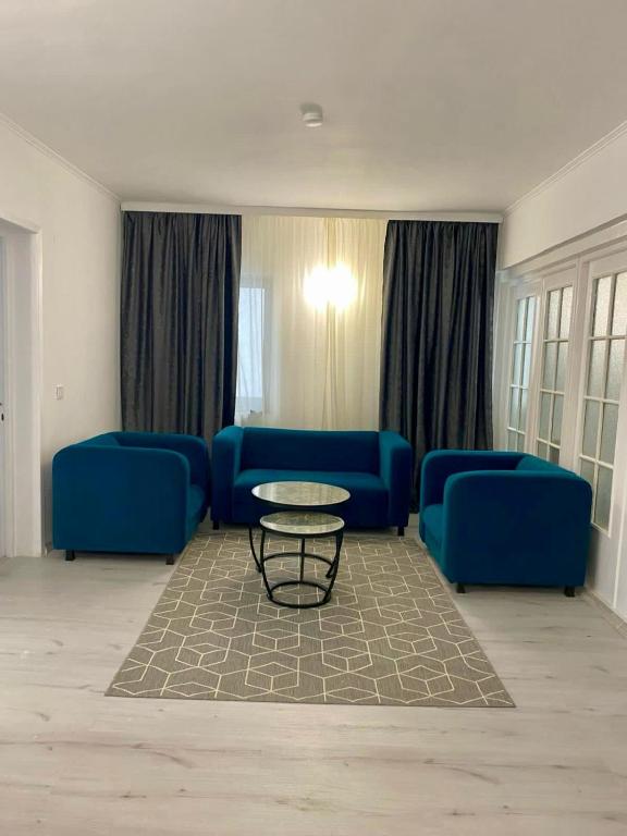 Hotel Green House - Two-Bedroom Apartment