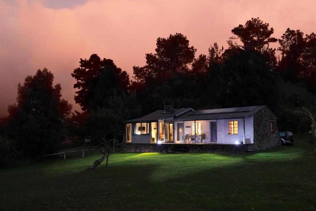 Tòa nhà nơi căn hộ tọa lạc