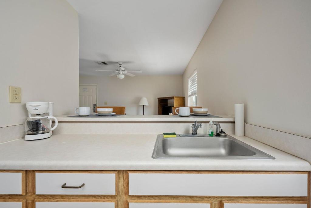 Affordable Suites Conover / Hickory photo