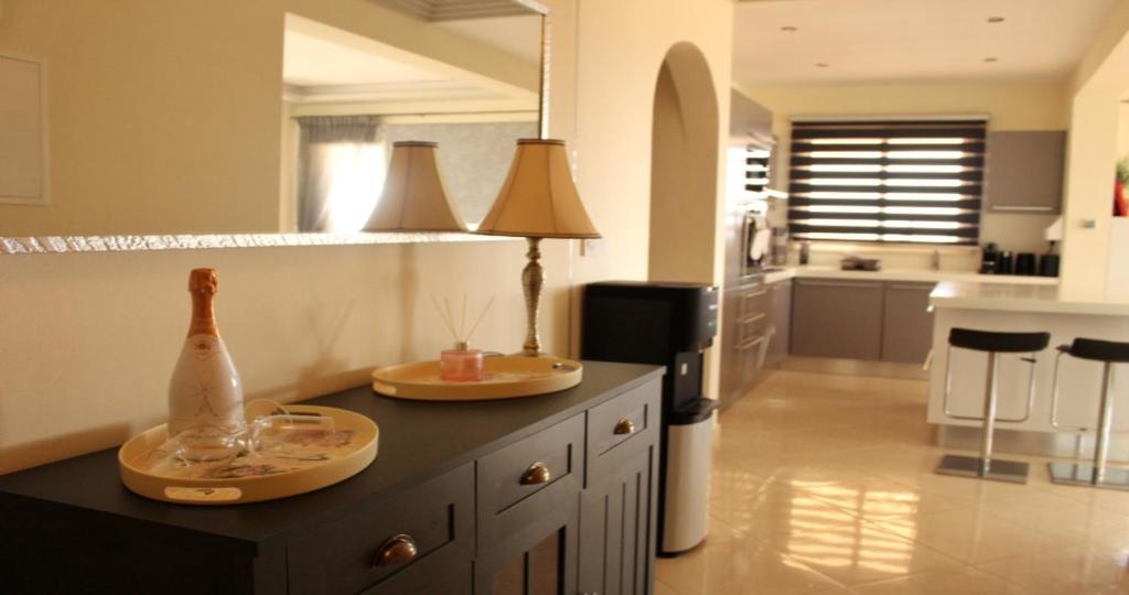 Fotografie z fotogalerie ubytování IRINI - Superior Luxury Apartment, Just 13 Minutes from Paphos v destinaci Anarita