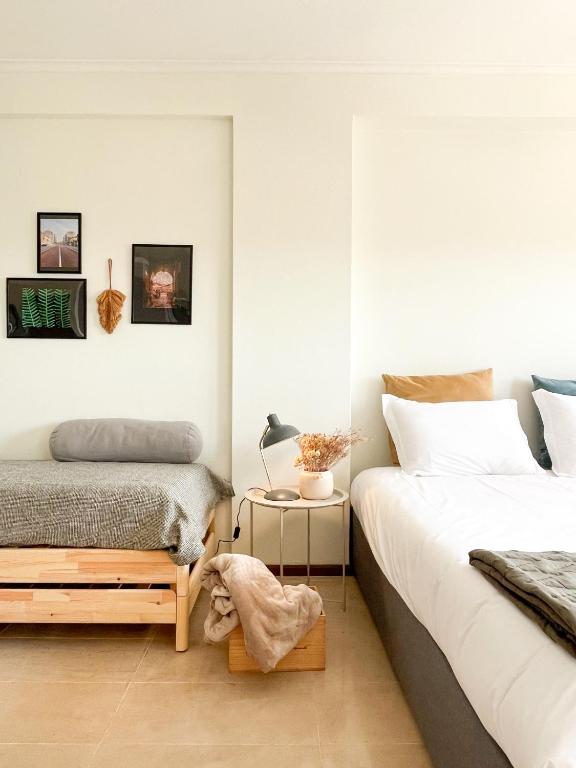 Casa Guilhermina, Sunny Studio with Balcony