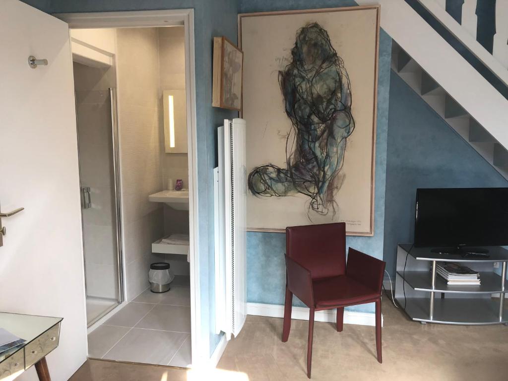 Relais Hôtelier Douce France - Ducha De La Suite De Lujo