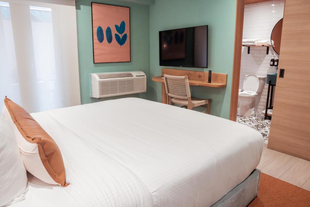 HiBird- Apartment and Suites Hotel - Camera King Con Vasca Idromassaggio Privata