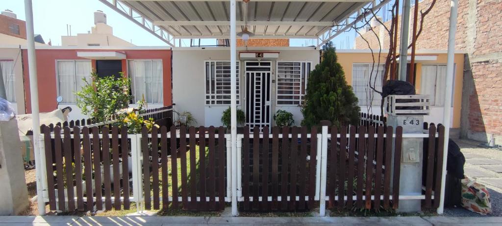 Bangunan di mana terletaknya rumah percutian