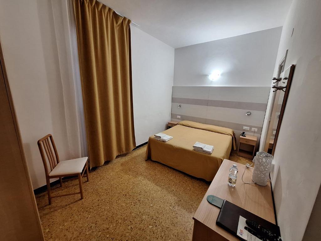 Hotel Villa Costa - Tweepersoonskamer Met 1 Of 2 Bedden En Balkon