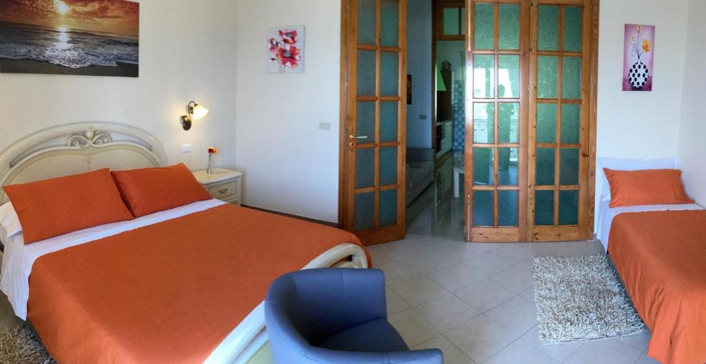Holiday Rentals Taormina - 4