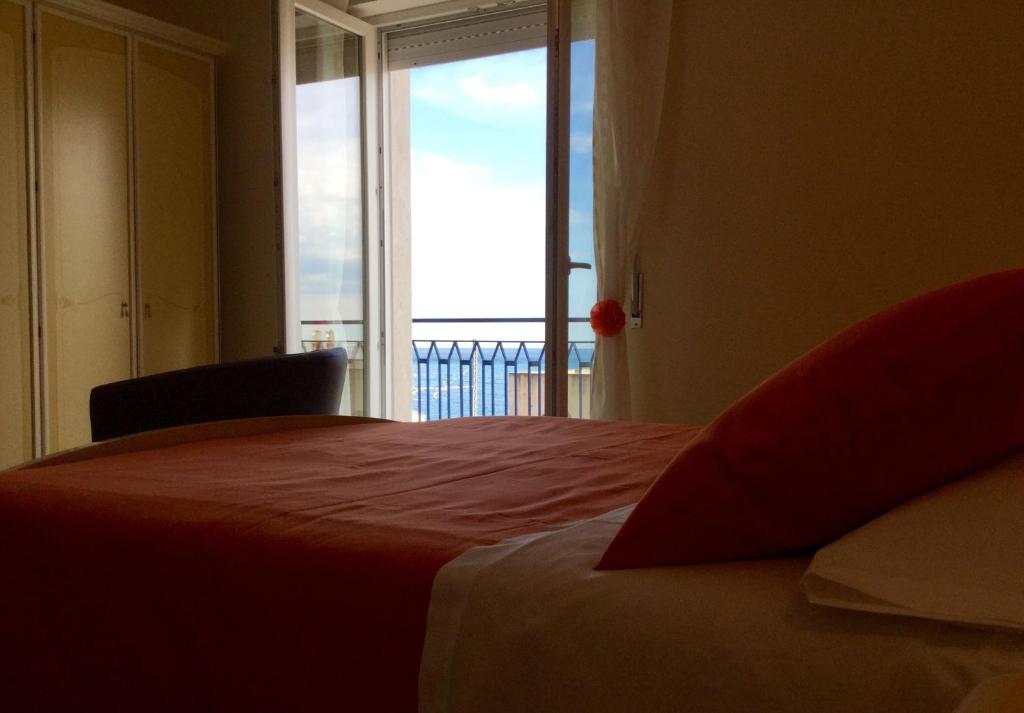 Holiday Rentals Taormina - 8