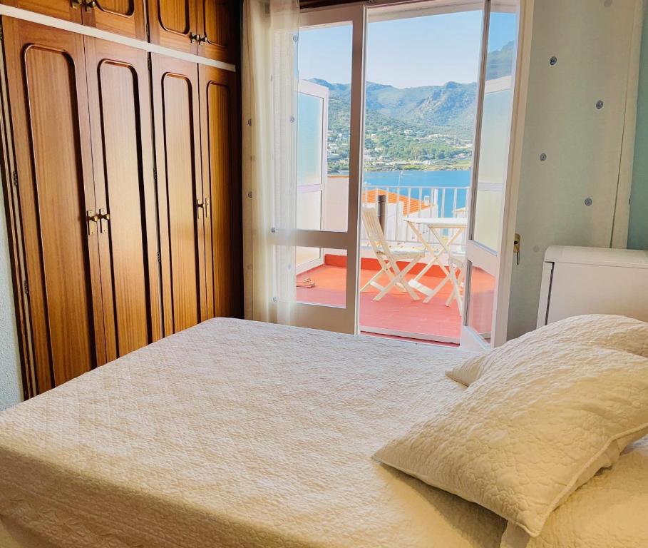Postel nebo postele na pokoji v ubytování Habitacions La Font