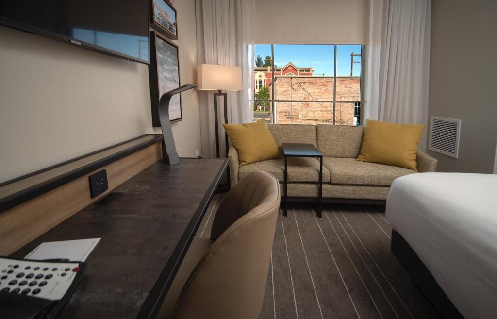 Posezení v ubytování Hotel Windrow Downtown Ellensburg