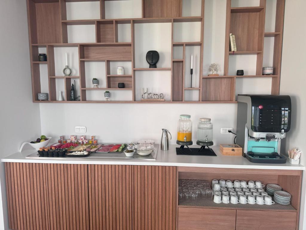 Kuchyň nebo kuchyňský kout v ubytování SANTA MARINA RESORT