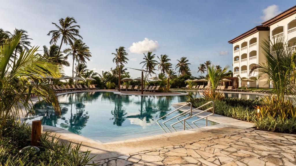 Bazén v ubytování Sauipe Sol Grand Premium All Inclusive nebo v jeho okolí
