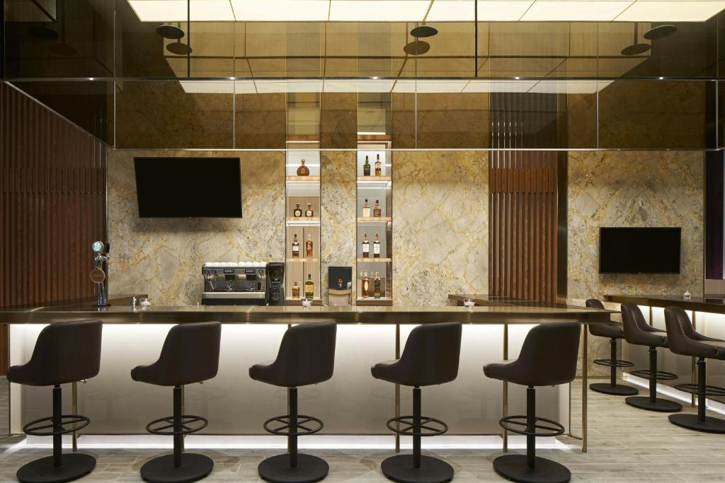 TV a/nebo společenská místnost v ubytování Four Points by Sheraton Linkou