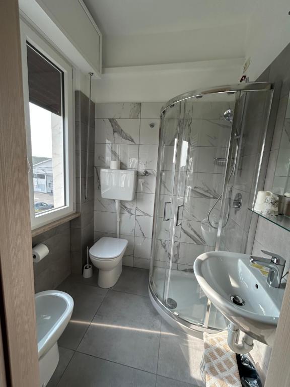 Koupelna v ubytování Hotel Marchina