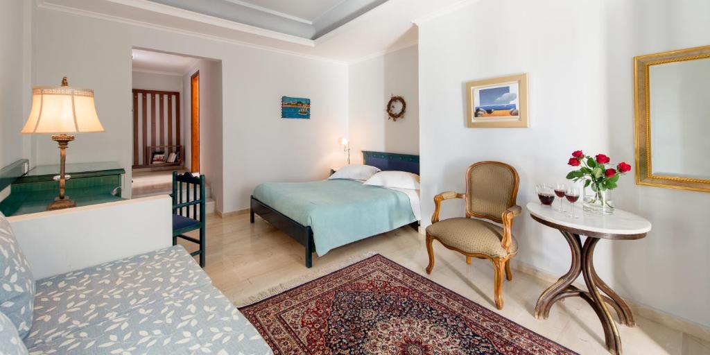 Villa Renos Hotel - 13