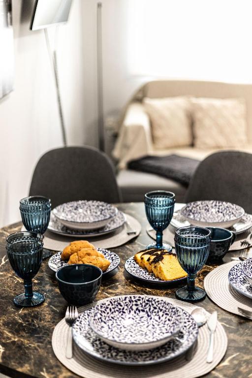 Hermes Modern Apartment - 14