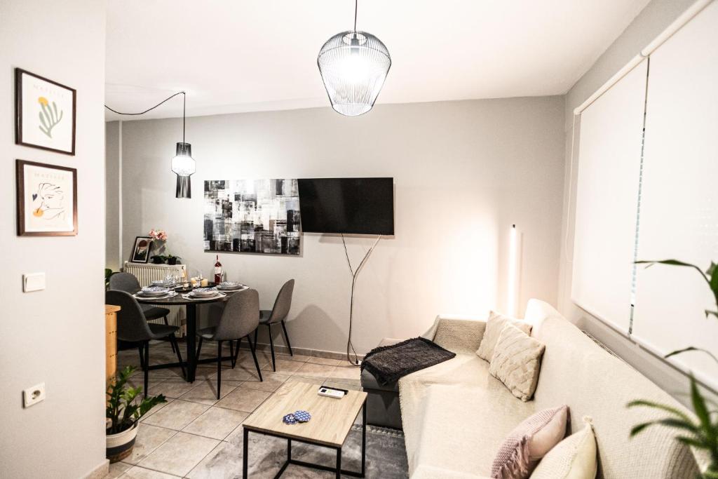 Hermes Modern Apartment - 7