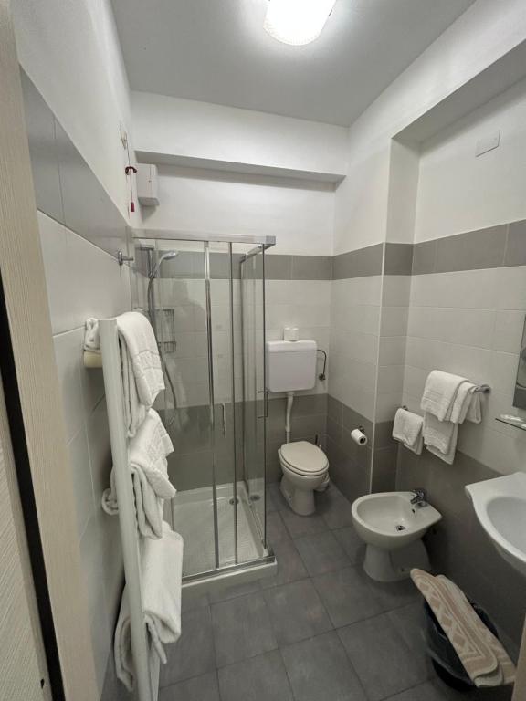 Koupelna v ubytování Hotel Marchina