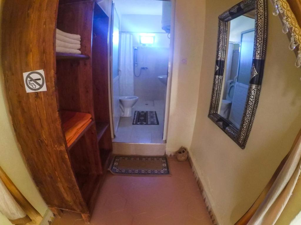 Koupelna v ubytování Maison Tigmi Ozro