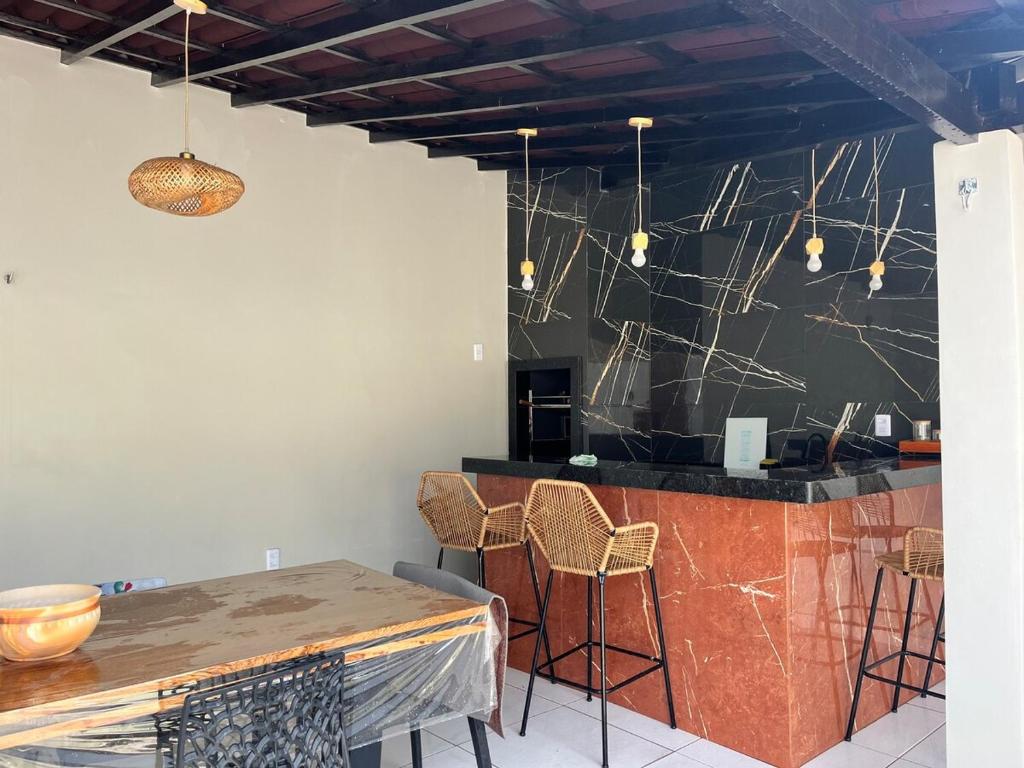 Η κουζίνα ή μικρή κουζίνα στο Casa completa em Bragança