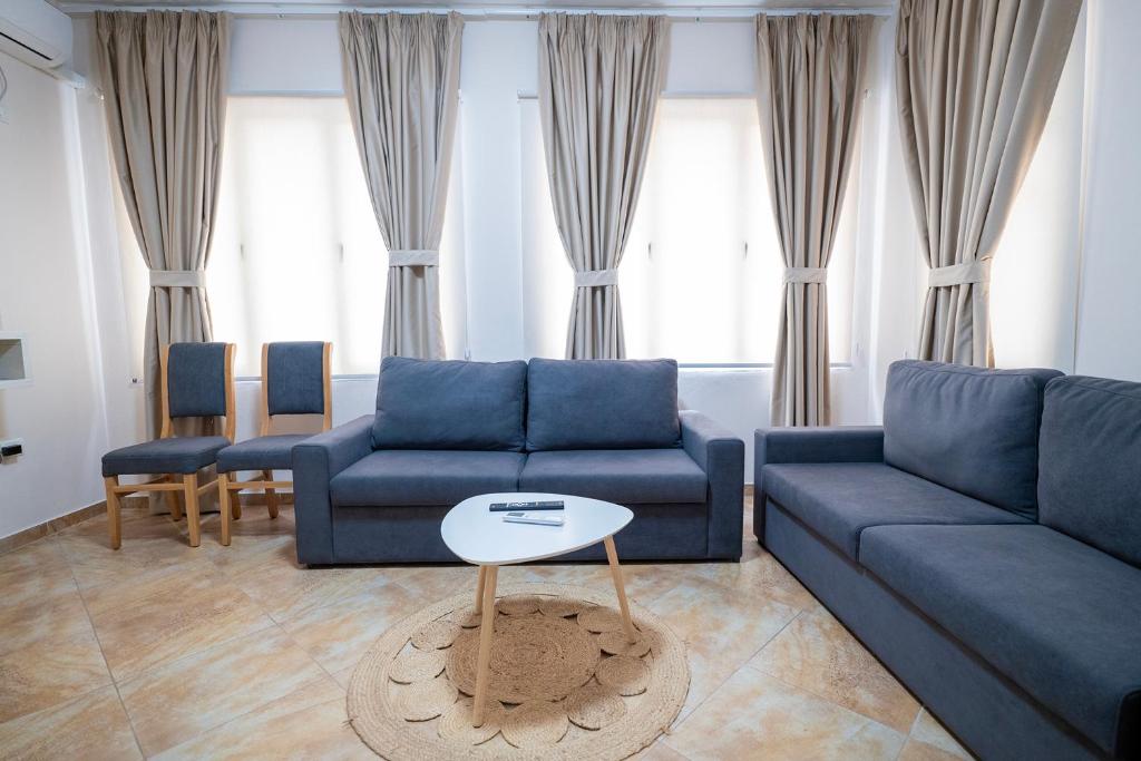 Χώρος καθιστικού στο PrimeStay Tirana Apartments