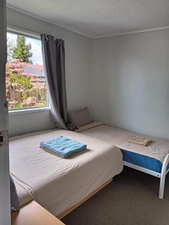 Served 3-Bedroom House A including 5 Double Beds, 1 Single Bed, and 2 King Sofa Beds - Resim 20