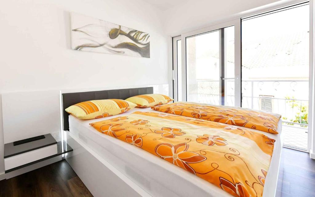 Apartment in Malinska - Insel Krk 53310