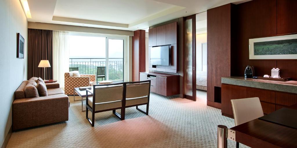 Posezení v ubytování Haevichi Hotel & Resort Jeju