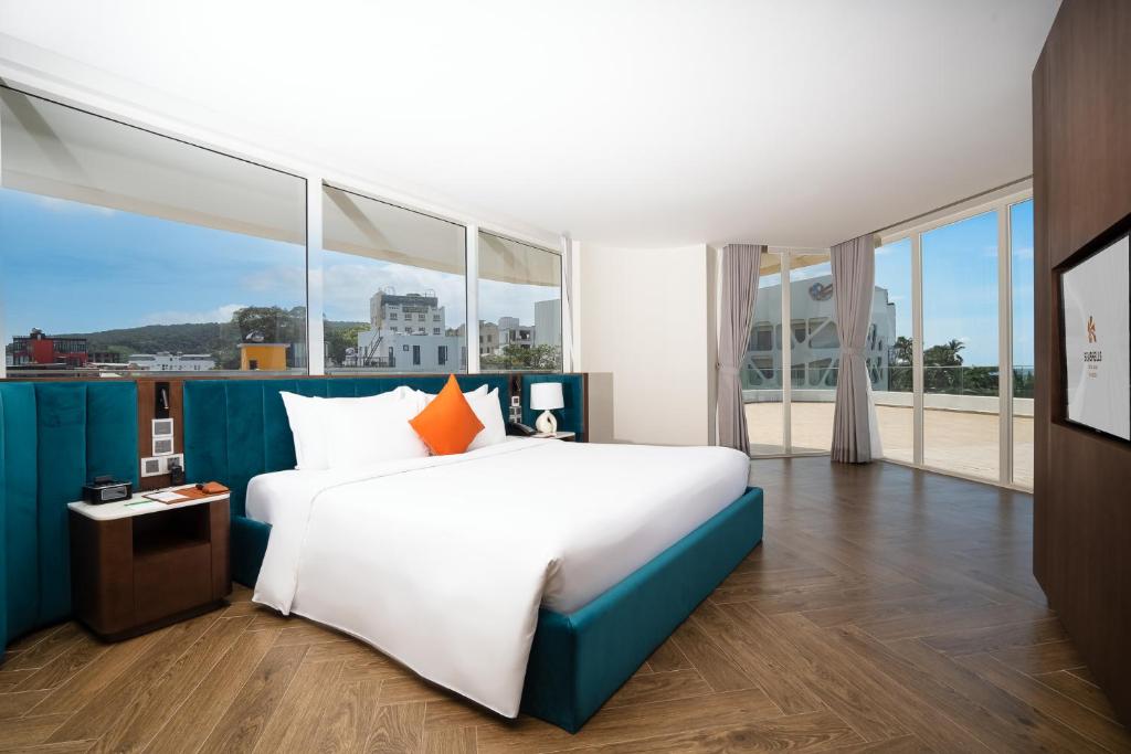 Suite Signature