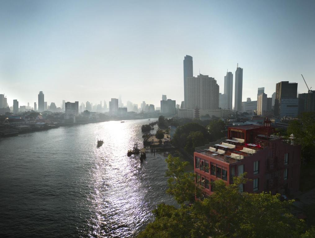 Amdaeng Bangkok Riverside Hotel - Resim 6