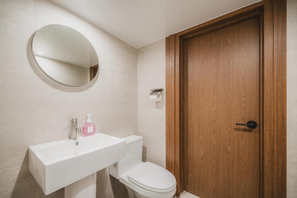 Koupelna v ubytování GOYU Hotel