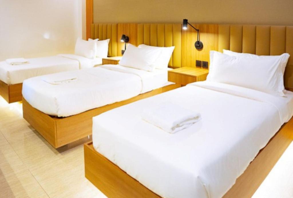 Dreamweavers Hotel by RedDoorz - Habitación Triple