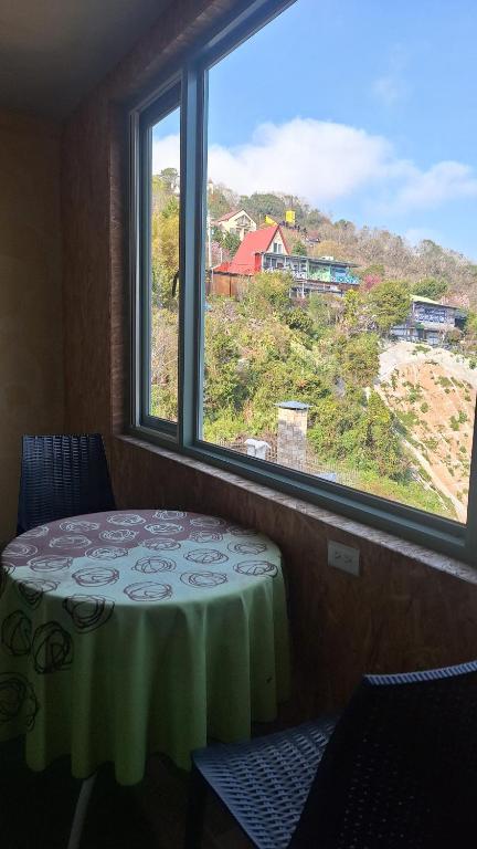 Nespecifikovaný výhled na hory nebo výhled na hory při pohledu z bed and breakfast