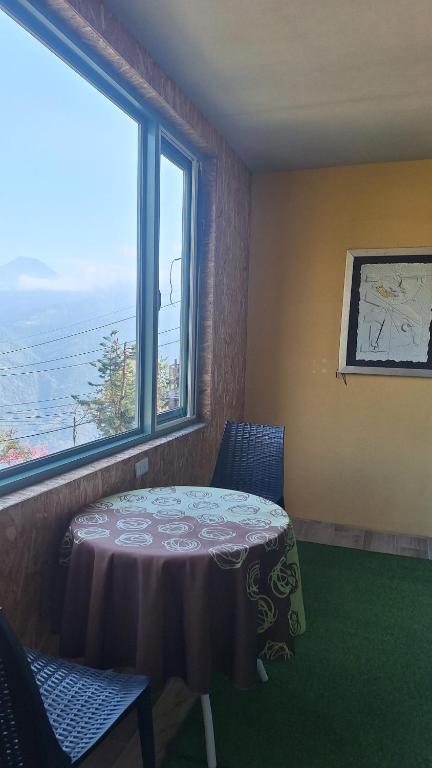 Nespecifikovaný výhled na hory nebo výhled na hory při pohledu z bed and breakfast