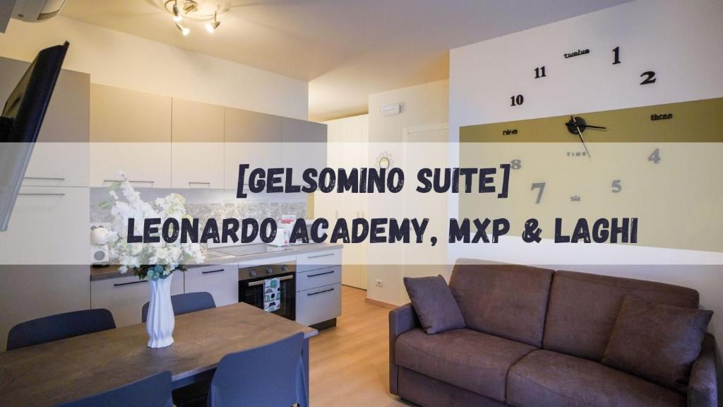 Posezení v ubytování Gelsomino Suite Leonardo Academy, MXP & Laghi