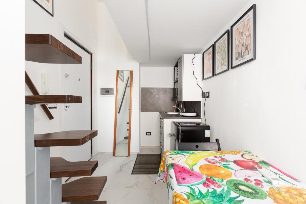 GuestHost - Studio APT with WIFI & AC- Milano Calvairate