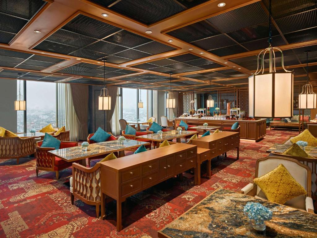 Grand Mercure Hanoiにあるシーティングエリア