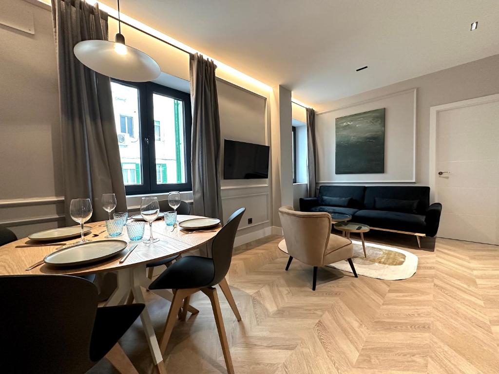 STAYMADRID - Bernabéu Luxe Apartment Ideal para disfrutar de Madrid, partidos de fútbol y negocios