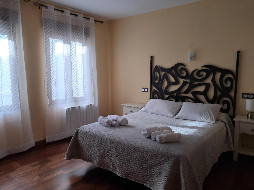 Hostal plaza mayor carrión de los condes - 8