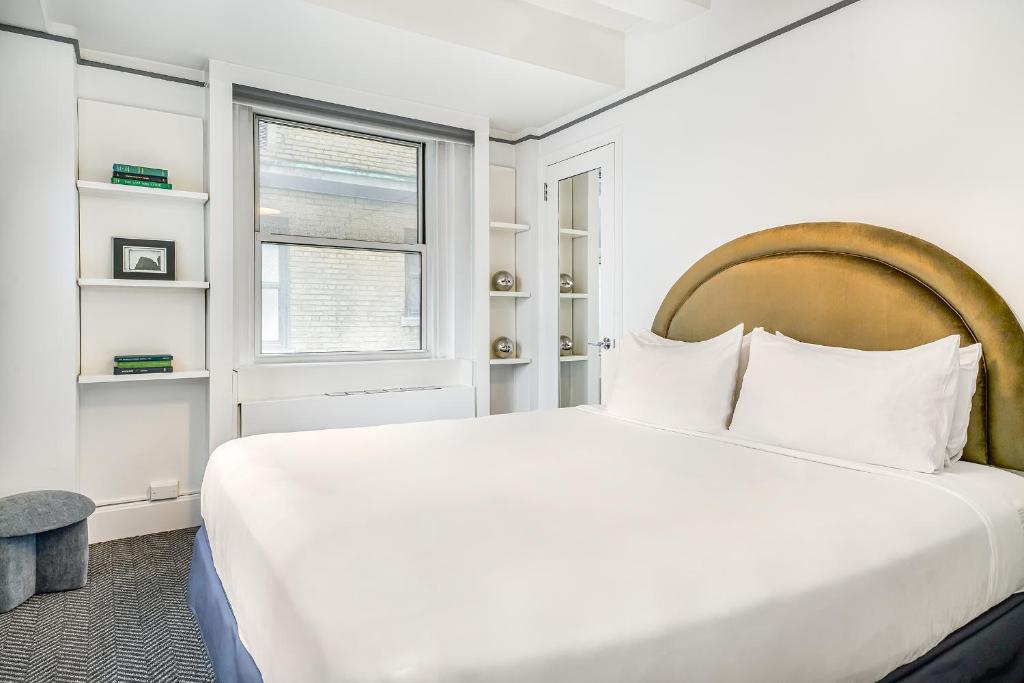 Postel nebo postele na pokoji v ubytování Paramount Hotel Times Square