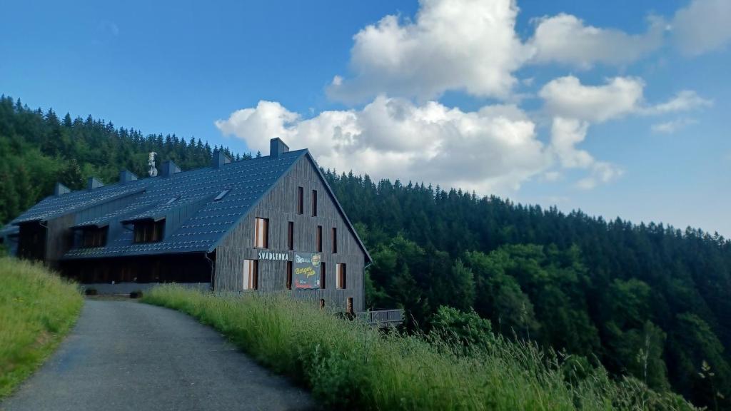 Naturlandskabet i nærheden af lejligheden