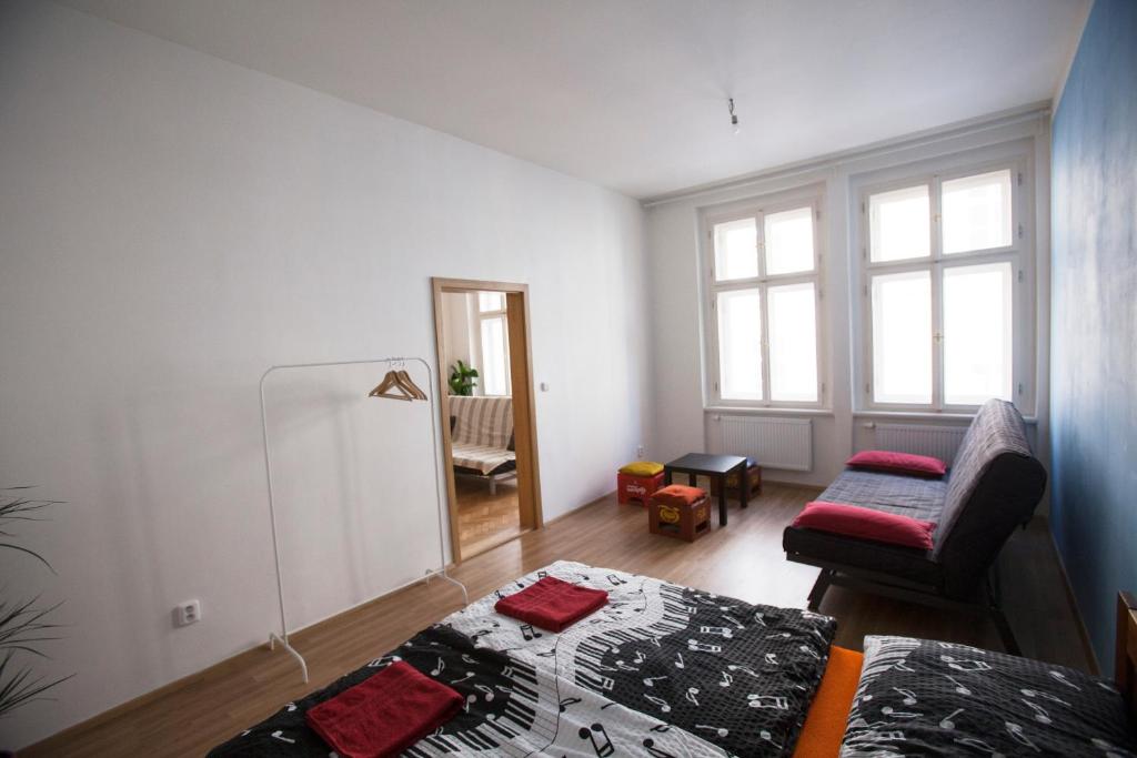 Imagen de la galería de Comfortable Apartment Vlkova, en Praga