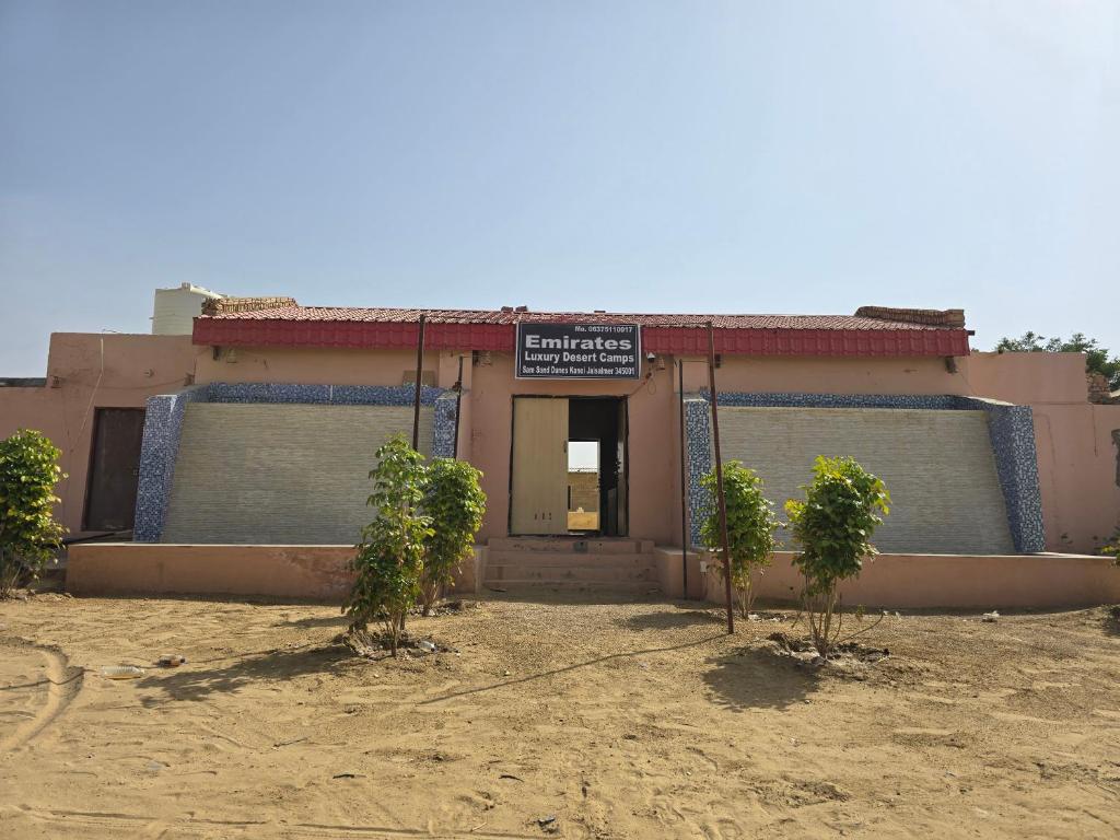 Fotografie z fotogalerie ubytování Emirates Luxury Desert Camps v destinaci Džaisalmér