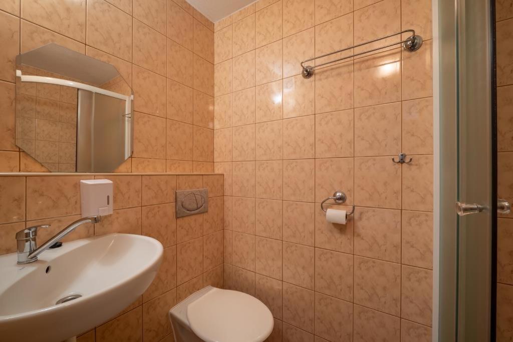 Koupelna v ubytování Chata Zverovka