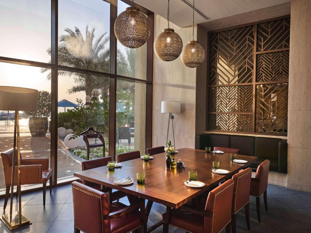 Posezení v ubytování Fairmont Ajman