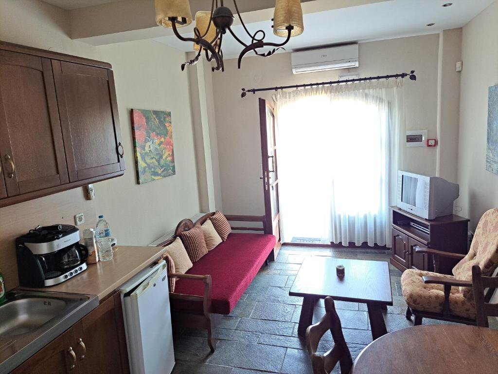 Kuchyň nebo kuchyňský kout v ubytování Smaragdi Luxury Apartments