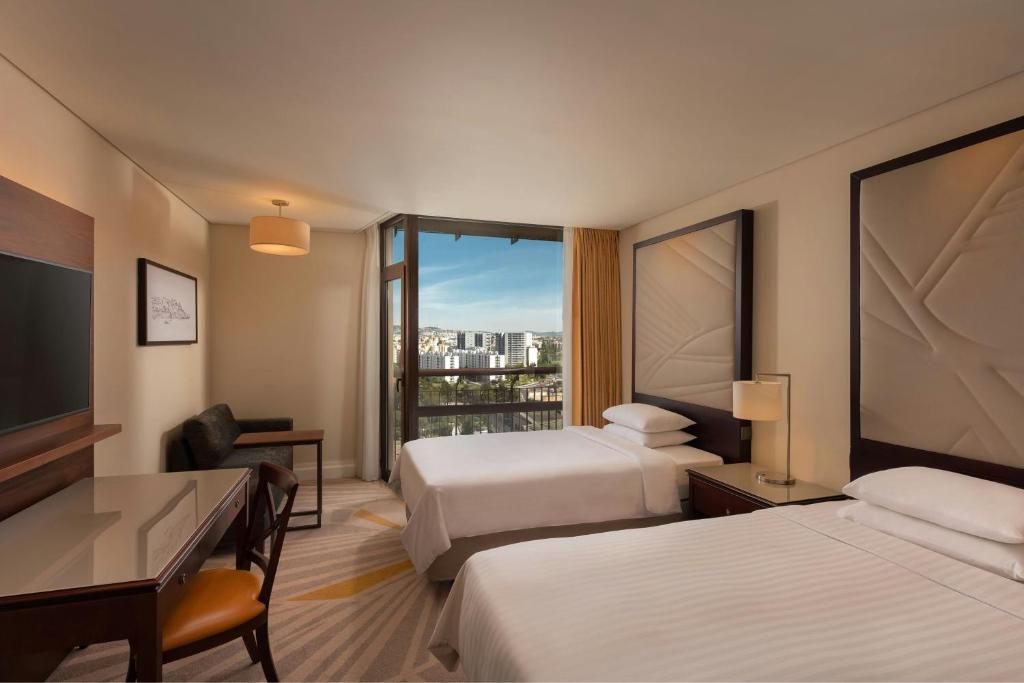 Lisbon Marriott Hotel - Resim 22