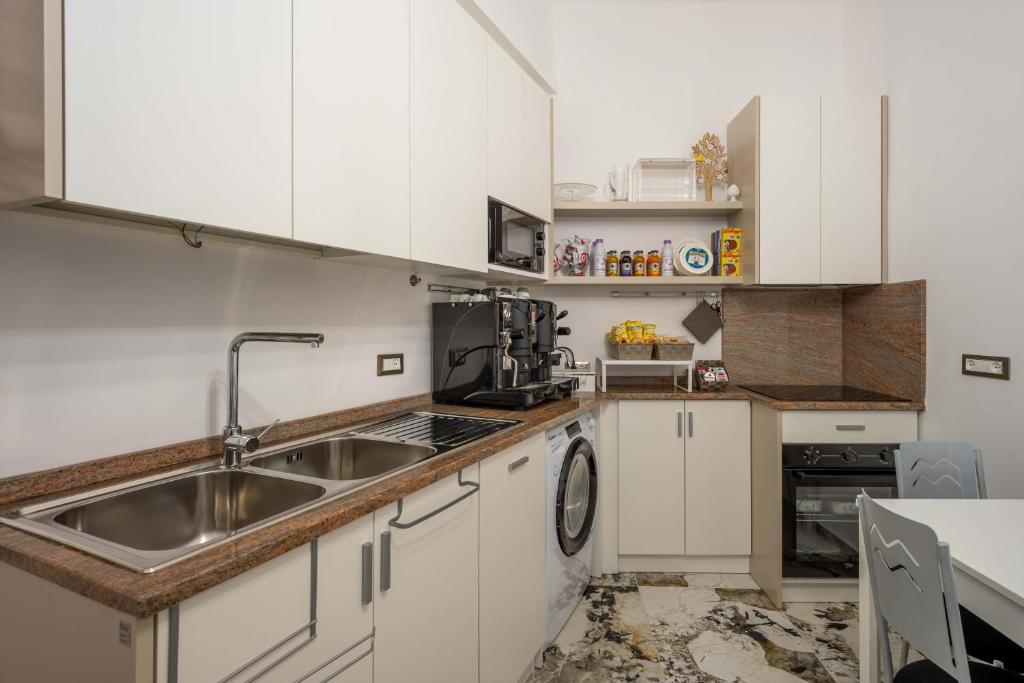 Kuchyň nebo kuchyňský kout v ubytování Di Fiore BED BREAKFAST