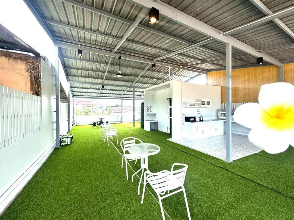 The Sense patong - Resim 17