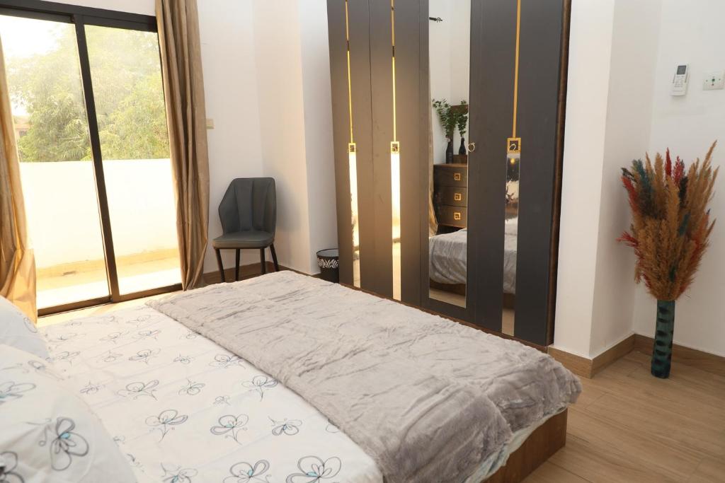 Postel nebo postele na pokoji v ubytování Duplex au bord du fleuve