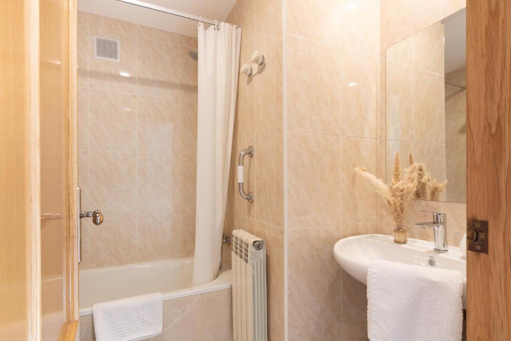 Koupelna v ubytování Hostal Lóbrega